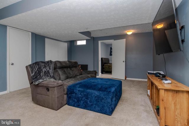 2021 HACKBERRY RD, Baltimore, MD 21221