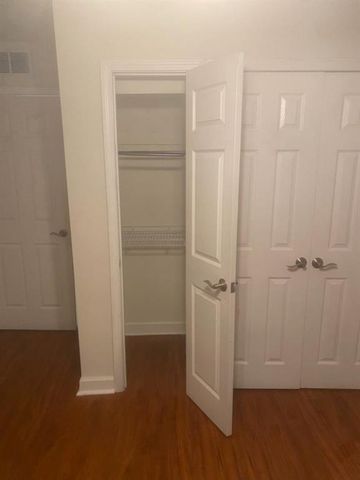 115 Biscayne NW Drive B1, Atlanta, GA 30309