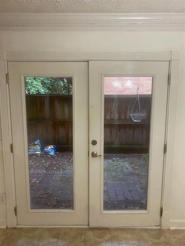 115 Biscayne NW Drive B1, Atlanta, GA 30309