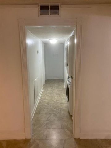 115 Biscayne NW Drive B1, Atlanta, GA 30309