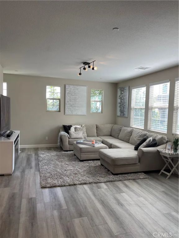 1895 Orizaba, Signal Hill, CA 90755
