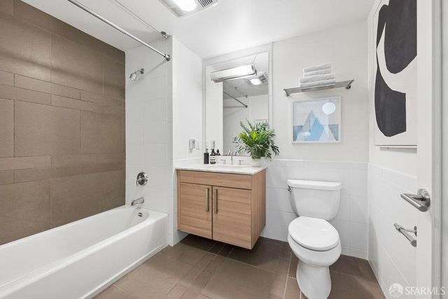 555 4th Street 516, San Francisco, CA 94107