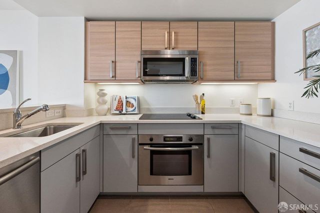 555 4th Street 516, San Francisco, CA 94107