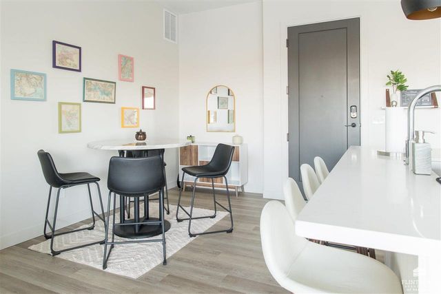 3022 Fieldhouse Cir Apt 112, Manhattan, KS 66503