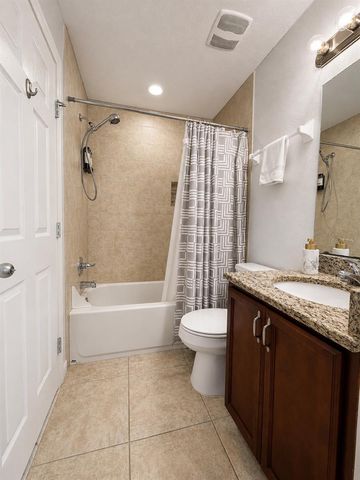 4663 SW 48TH DRIVE 137, Gainesville, FL 32608