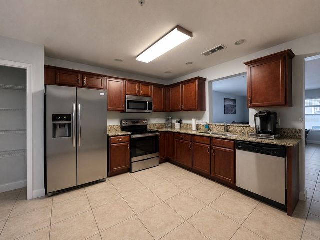 4663 SW 48TH DRIVE 137, Gainesville, FL 32608