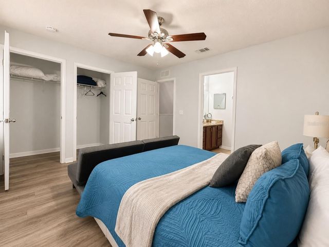 4663 SW 48TH DRIVE 137, Gainesville, FL 32608