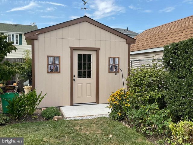 4617 MAGNOLIA AVE, Bristol, PA 19007