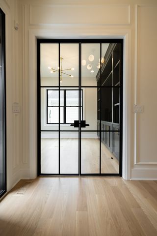 421 S Berkley Avenue, Elmhurst, IL 60126