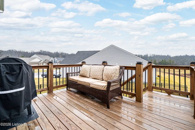 16729 Taunton Vale Rd, Louisville, KY 40245