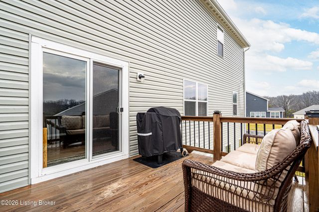 16729 Taunton Vale Rd, Louisville, KY 40245