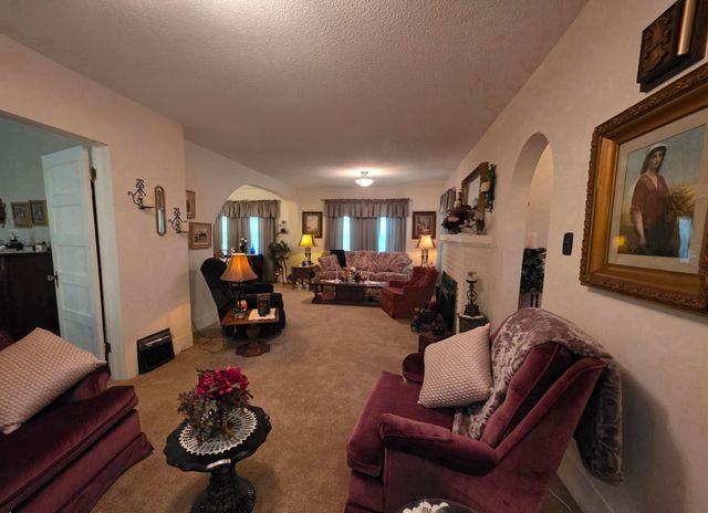 115 N Harlin Drive, West Plains, MO 65775