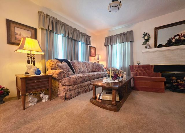 115 N Harlin Drive, West Plains, MO 65775