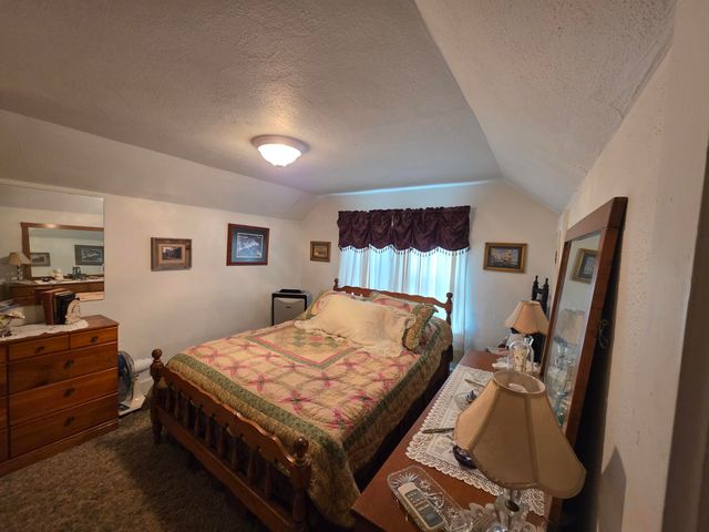 115 N Harlin Drive, West Plains, MO 65775