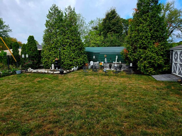 115 N Harlin Drive, West Plains, MO 65775