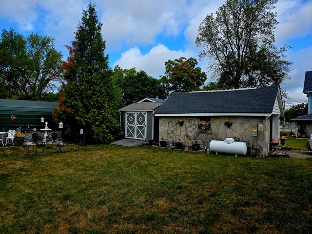 115 N Harlin Drive, West Plains, MO 65775