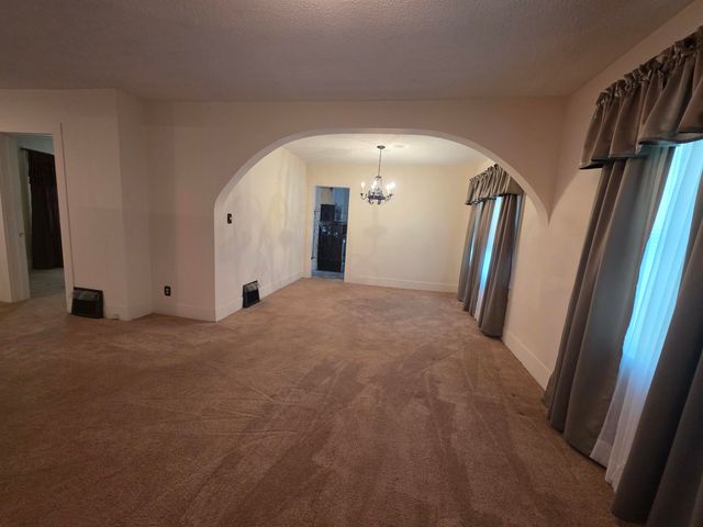 115 N Harlin Drive, West Plains, MO 65775