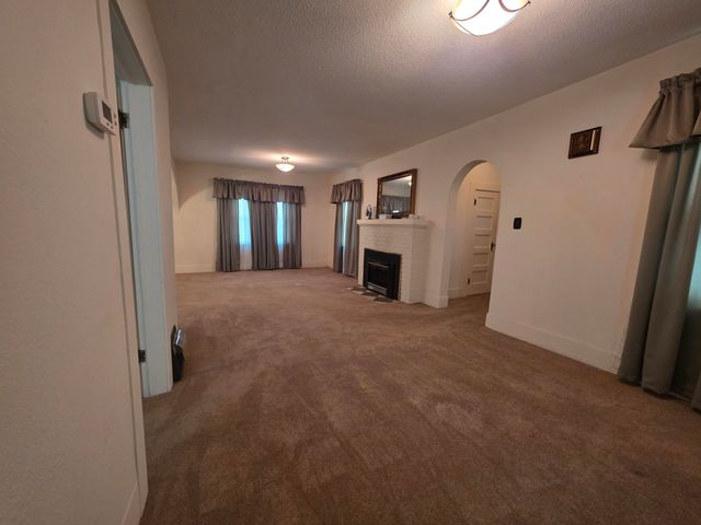 115 N Harlin Drive, West Plains, MO 65775