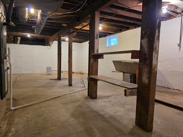 115 N Harlin Drive, West Plains, MO 65775