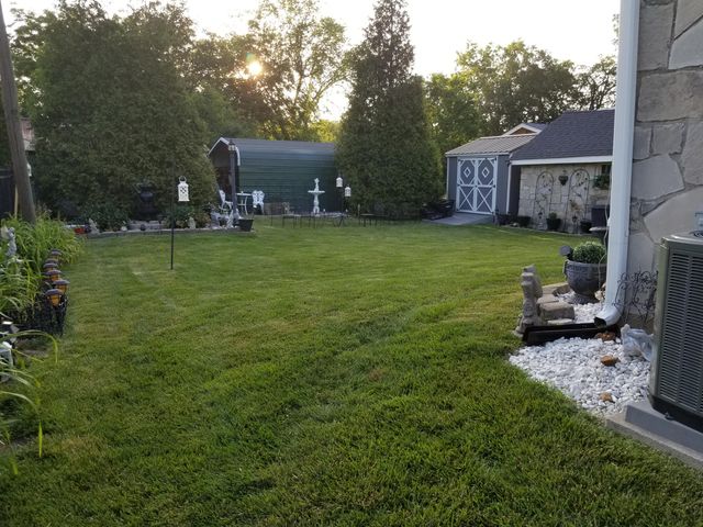 115 N Harlin Drive, West Plains, MO 65775