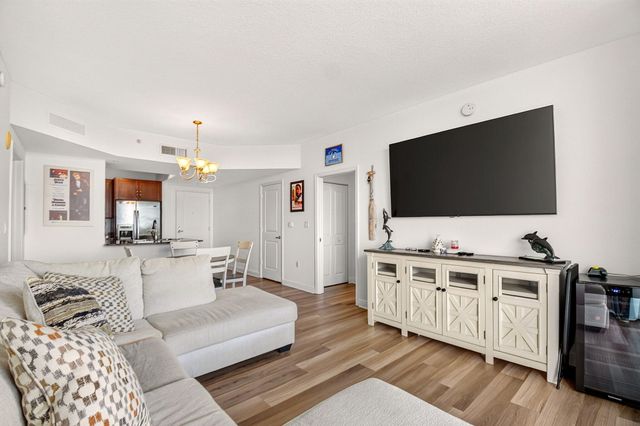 350 N FEDERAL Highway 813, Boynton Beach, FL 33435