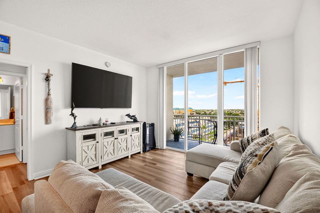 350 N FEDERAL Highway 813, Boynton Beach, FL 33435