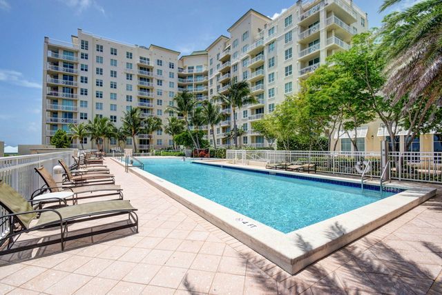 350 N FEDERAL Highway 813, Boynton Beach, FL 33435