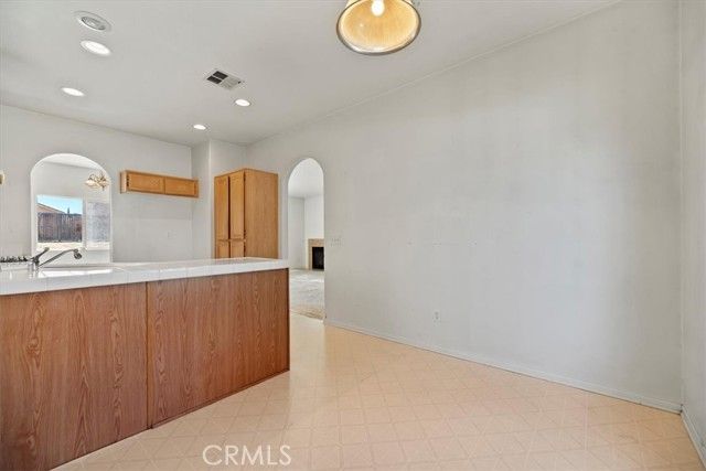 12405 Firefly Way, Victorville, CA 92392