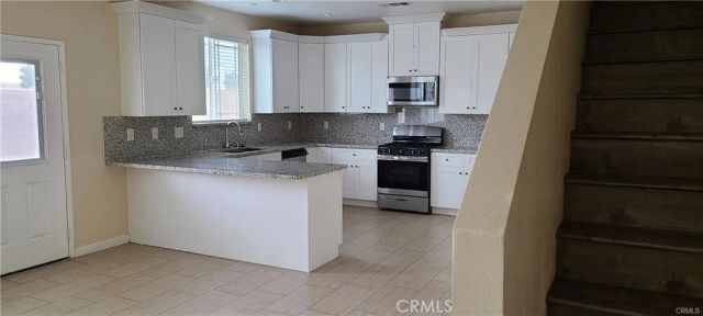 8185 Banana Avenue 9, Fontana, CA 92335