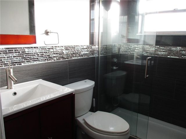 9905 Three Lakes Circle 12-D, Boca Raton, FL 33428