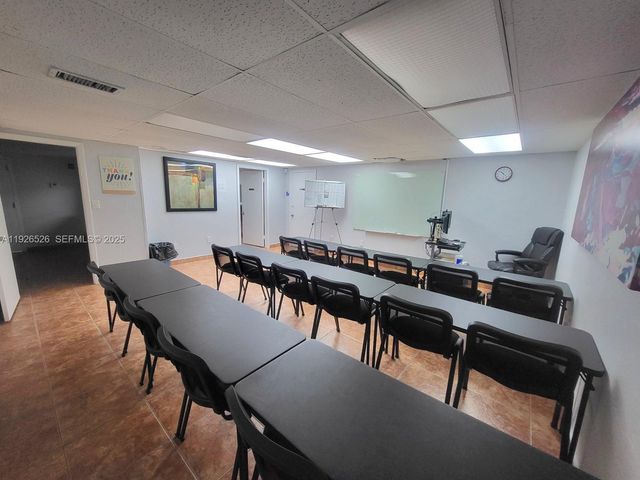 13499 Biscayne Blvd CU207, North Miami, FL 33181