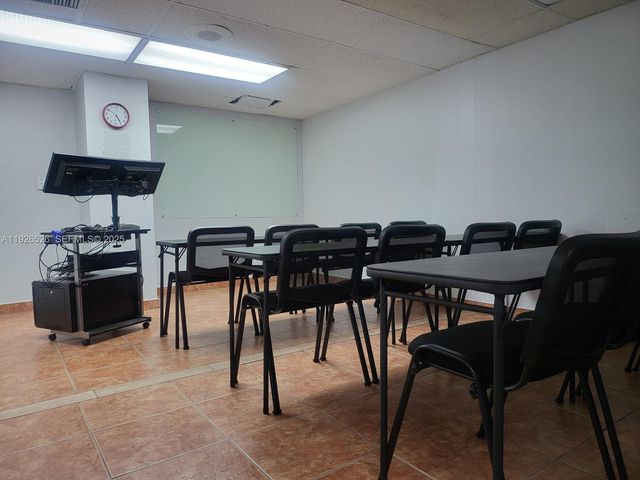 13499 Biscayne Blvd CU207, North Miami, FL 33181