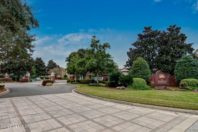 7800 POINT MEADOWS Drive 1224, Jacksonville, FL 32256