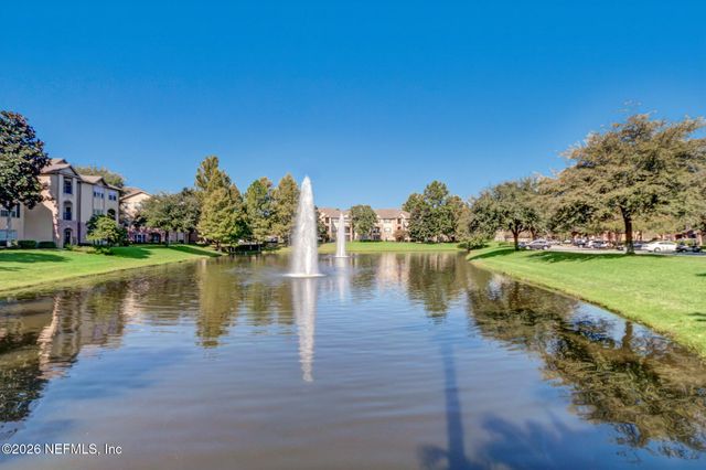 7800 POINT MEADOWS Drive 1224, Jacksonville, FL 32256