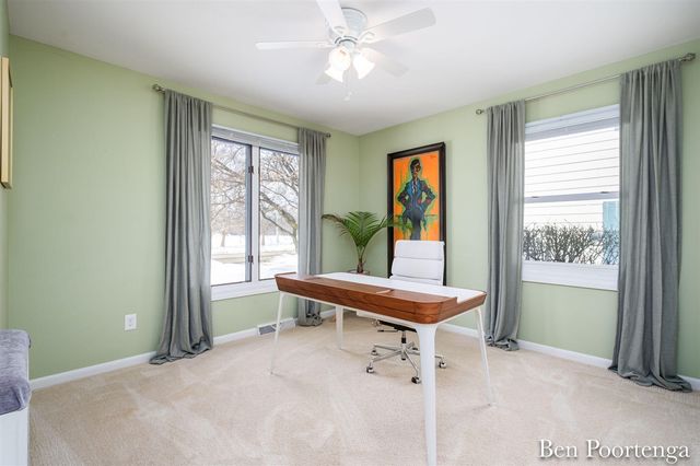 2646 Monroe Avenue, Grand Rapids, MI 49505