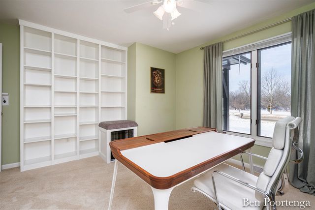 2646 Monroe Avenue, Grand Rapids, MI 49505