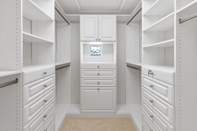 1060 Lake Shore Drive 201, West Palm Beach, FL 33403