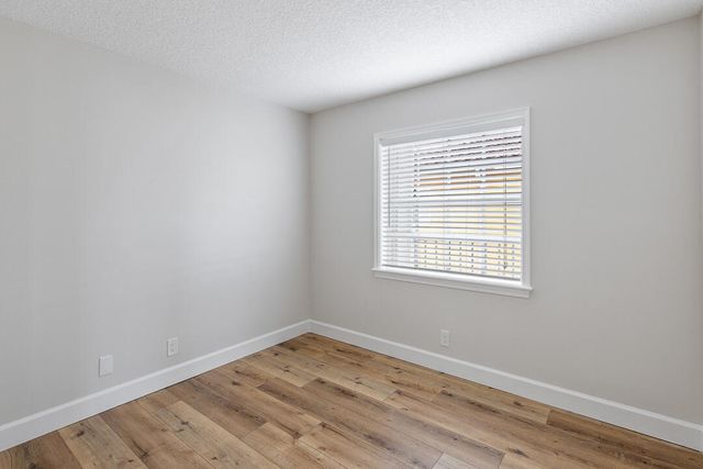 1060 Lake Shore Drive 201, West Palm Beach, FL 33403