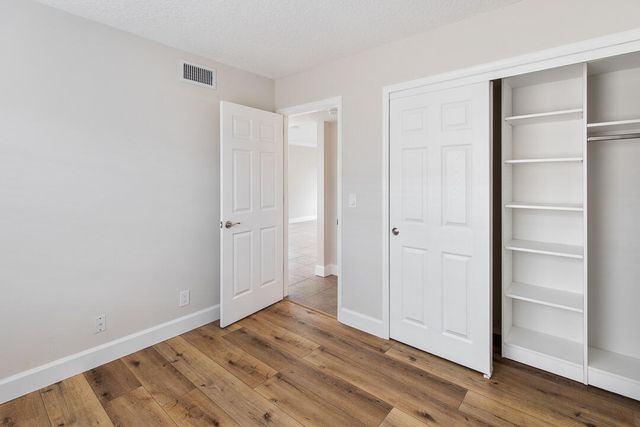 1060 Lake Shore Drive 201, West Palm Beach, FL 33403