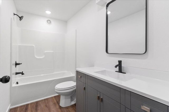 515 Nebraska Avenue, West Plains, MO 65775