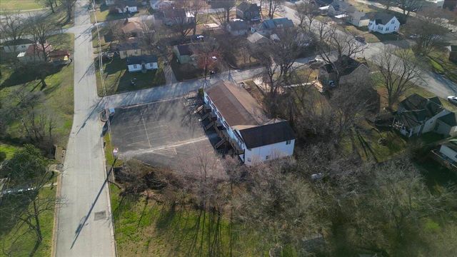 515 Nebraska Avenue, West Plains, MO 65775