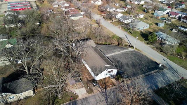 515 Nebraska Avenue, West Plains, MO 65775