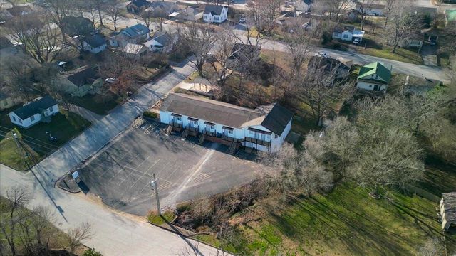 515 Nebraska Avenue, West Plains, MO 65775