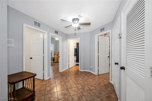 4105 2nd AVE NE, Naples, FL 34120