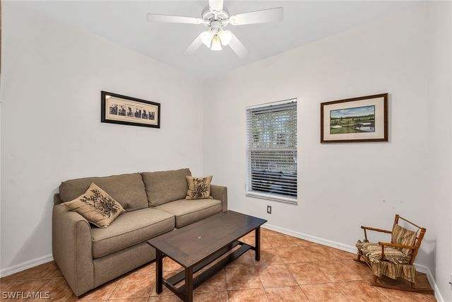 4105 2nd AVE NE, Naples, FL 34120