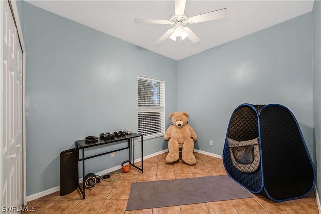 4105 2nd AVE NE, Naples, FL 34120