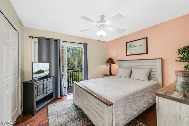 4105 2nd AVE NE, Naples, FL 34120