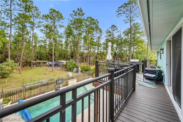 4105 2nd AVE NE, Naples, FL 34120