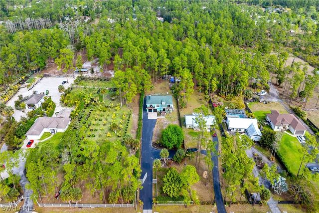 4105 2nd AVE NE, Naples, FL 34120