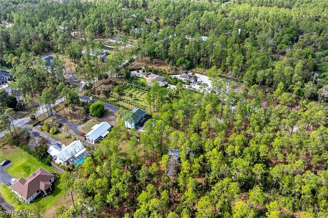 4105 2nd AVE NE, Naples, FL 34120